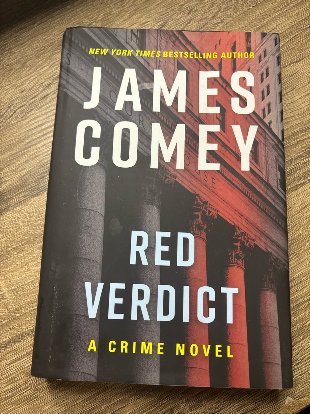 Red Verdict - Hardcover Crime Novel
